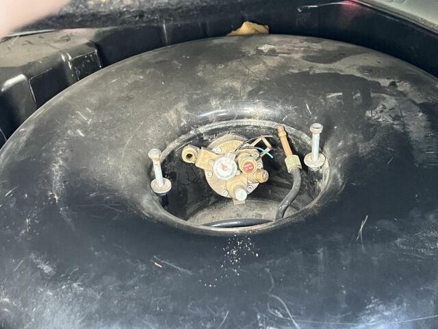 Рено Меган, объемом двигателя 1.6 л и пробегом 250 тыс. км за 1250 $, фото 3 на Automoto.ua