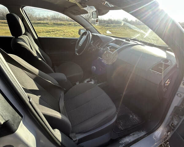 Рено Меган, объемом двигателя 1.6 л и пробегом 250 тыс. км за 2800 $, фото 2 на Automoto.ua