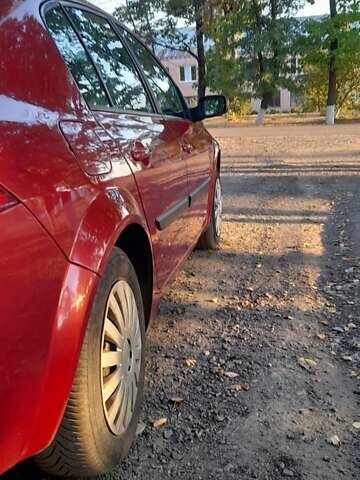 Рено Меган, объемом двигателя 1.6 л и пробегом 254 тыс. км за 4950 $, фото 7 на Automoto.ua