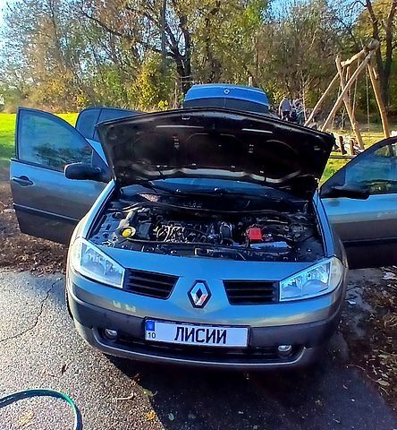 Рено Меган, объемом двигателя 16 л и пробегом 230 тыс. км за 4800 $, фото 2 на Automoto.ua