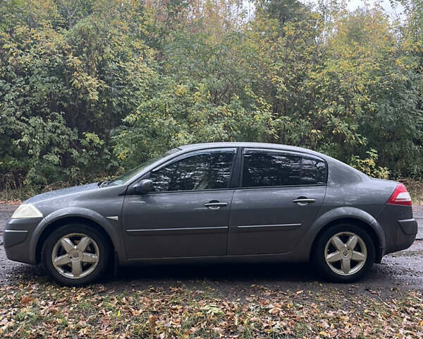 Рено Меган, объемом двигателя 1.6 л и пробегом 176 тыс. км за 6300 $, фото 3 на Automoto.ua