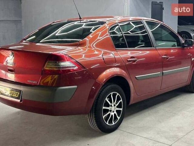 Рено Меган, объемом двигателя 1.6 л и пробегом 179 тыс. км за 5500 $, фото 5 на Automoto.ua