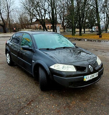 Рено Меган, объемом двигателя 1.4 л и пробегом 1 тыс. км за 3500 $, фото 2 на Automoto.ua