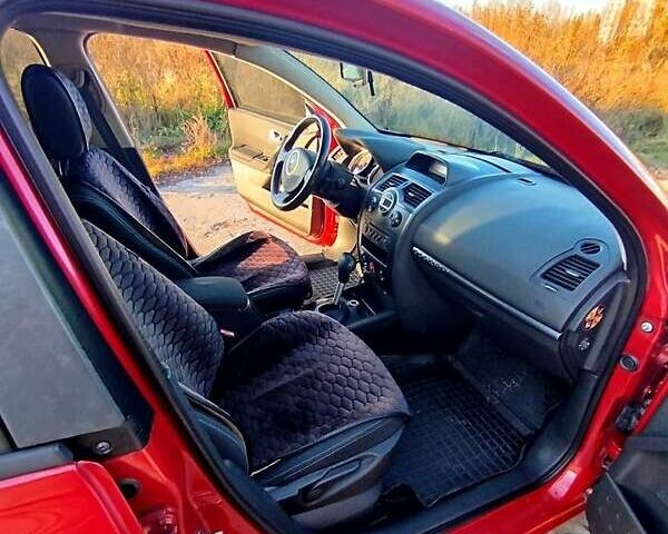 Рено Меган, объемом двигателя 1.6 л и пробегом 189 тыс. км за 5800 $, фото 6 на Automoto.ua