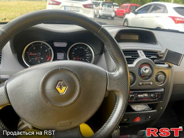 Рено Меган, объемом двигателя 1.9 л и пробегом 202 тыс. км за 6000 $, фото 3 на Automoto.ua