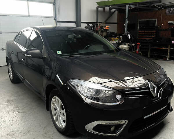 Рено Меган, объемом двигателя 0 л и пробегом 171 тыс. км за 8700 $, фото 5 на Automoto.ua