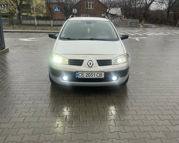 Рено Меган, объемом двигателя 1.6 л и пробегом 300 тыс. км за 3500 $, фото 5 на Automoto.ua