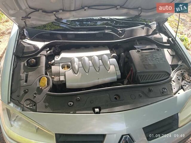 Рено Меган, объемом двигателя 1.6 л и пробегом 235 тыс. км за 5000 $, фото 1 на Automoto.ua
