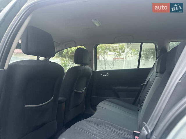 Рено Меган, объемом двигателя 1.6 л и пробегом 121 тыс. км за 4450 $, фото 11 на Automoto.ua