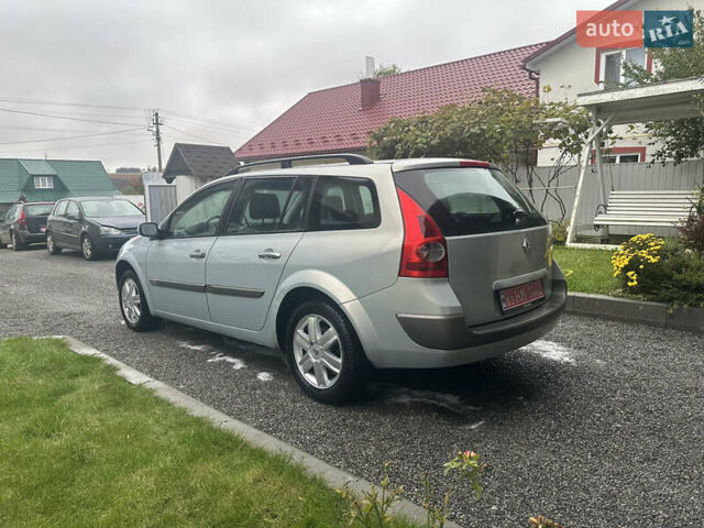 Рено Меган, объемом двигателя 1.6 л и пробегом 121 тыс. км за 4450 $, фото 7 на Automoto.ua