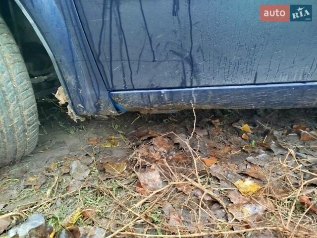 Рено Меган, объемом двигателя 1.5 л и пробегом 268 тыс. км за 3200 $, фото 5 на Automoto.ua