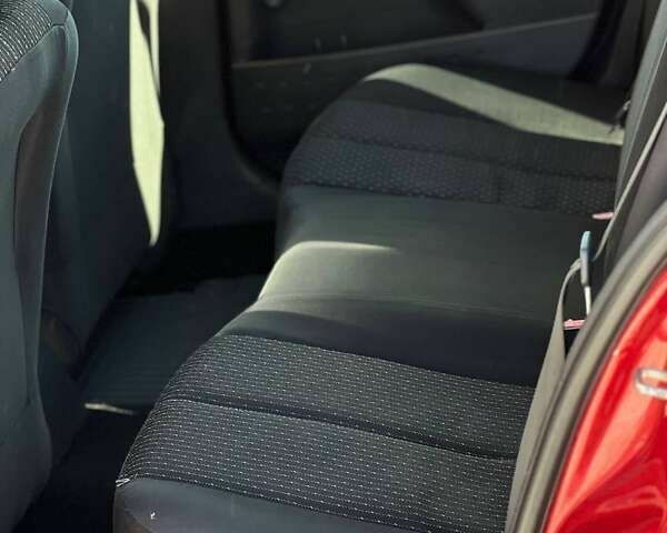 Рено Меган, объемом двигателя 1.4 л и пробегом 245 тыс. км за 3790 $, фото 29 на Automoto.ua