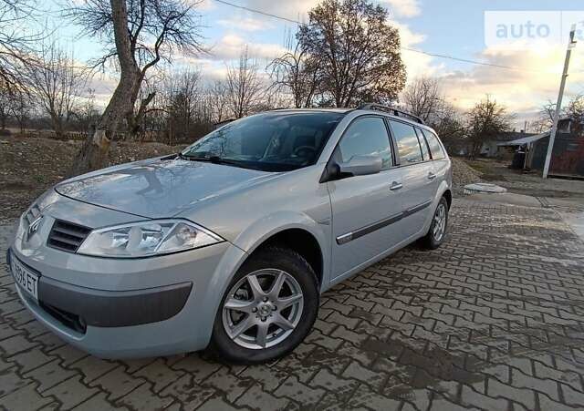 Рено Меган, объемом двигателя 1.6 л и пробегом 168 тыс. км за 5400 $, фото 28 на Automoto.ua