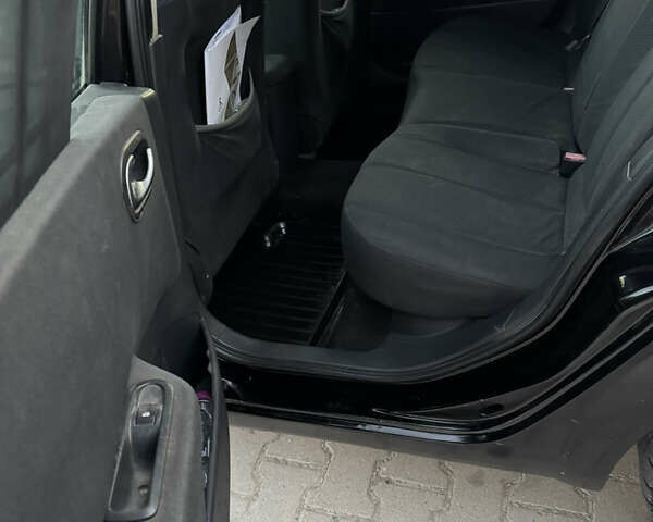 Рено Меган, объемом двигателя 1.87 л и пробегом 420 тыс. км за 3000 $, фото 18 на Automoto.ua