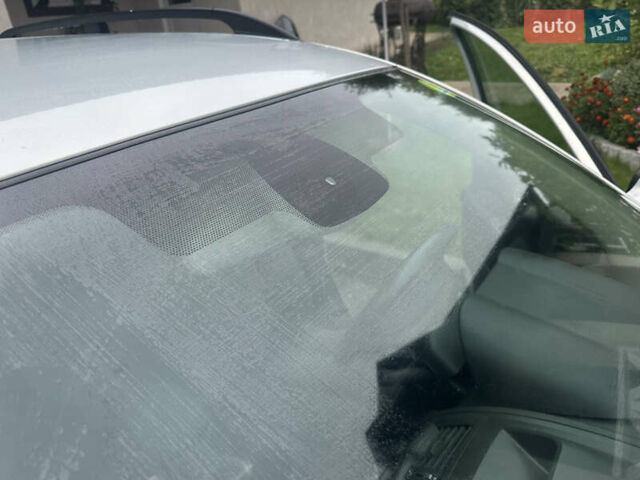 Рено Меган, объемом двигателя 1.6 л и пробегом 121 тыс. км за 4450 $, фото 4 на Automoto.ua