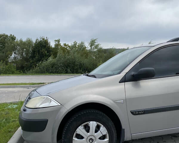Рено Меган, объемом двигателя 1.6 л и пробегом 237 тыс. км за 4100 $, фото 5 на Automoto.ua