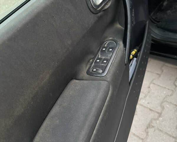 Рено Меган, объемом двигателя 1.87 л и пробегом 420 тыс. км за 3000 $, фото 19 на Automoto.ua