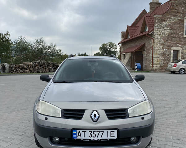 Рено Меган, объемом двигателя 1.6 л и пробегом 237 тыс. км за 4100 $, фото 4 на Automoto.ua