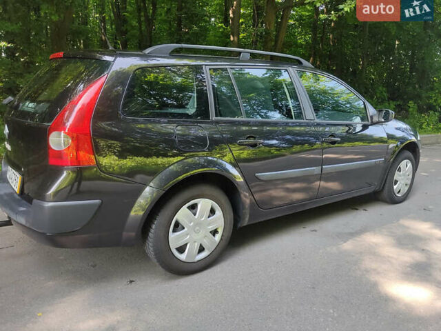 Рено Меган, объемом двигателя 1.6 л и пробегом 207 тыс. км за 5300 $, фото 4 на Automoto.ua