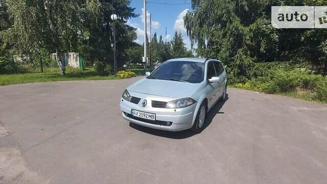 Рено Меган, объемом двигателя 2 л и пробегом 204 тыс. км за 5499 $, фото 2 на Automoto.ua