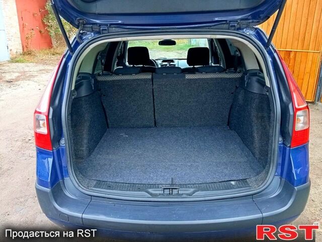 Рено Меган, об'ємом двигуна 1.6 л та пробігом 226 тис. км за 4550 $, фото 4 на Automoto.ua