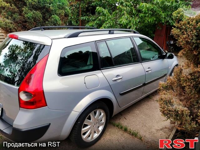 Рено Меган, объемом двигателя 1.4 л и пробегом 256 тыс. км за 4800 $, фото 3 на Automoto.ua