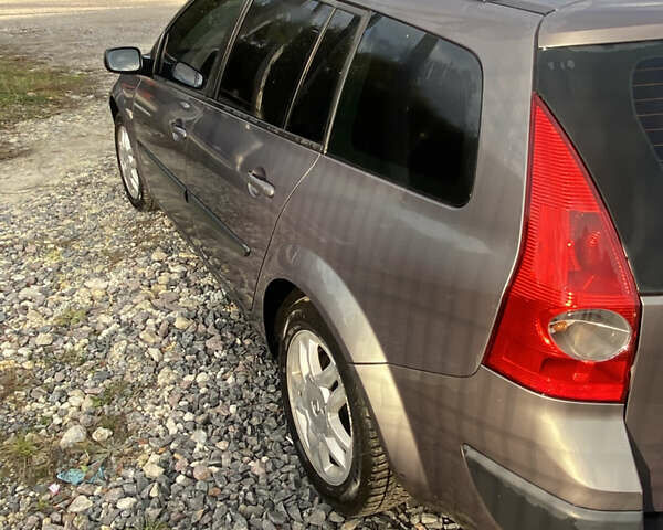 Рено Меган, об'ємом двигуна 1.9 л та пробігом 270 тис. км за 4600 $, фото 2 на Automoto.ua