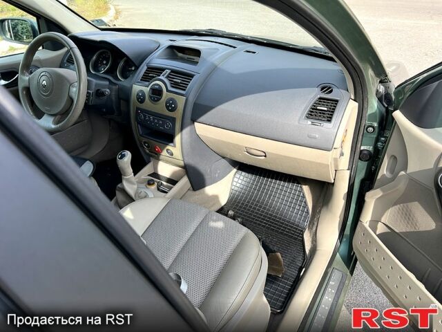 Рено Меган, об'ємом двигуна 1.6 л та пробігом 215 тис. км за 5450 $, фото 5 на Automoto.ua