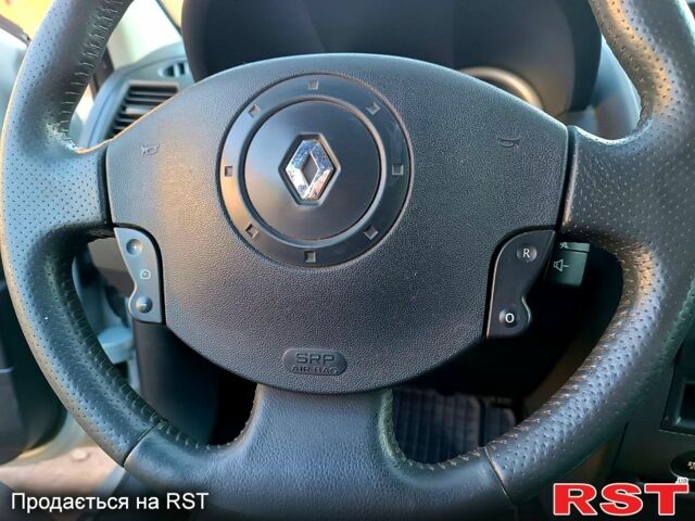 Рено Меган, объемом двигателя 1.6 л и пробегом 216 тыс. км за 4650 $, фото 8 на Automoto.ua