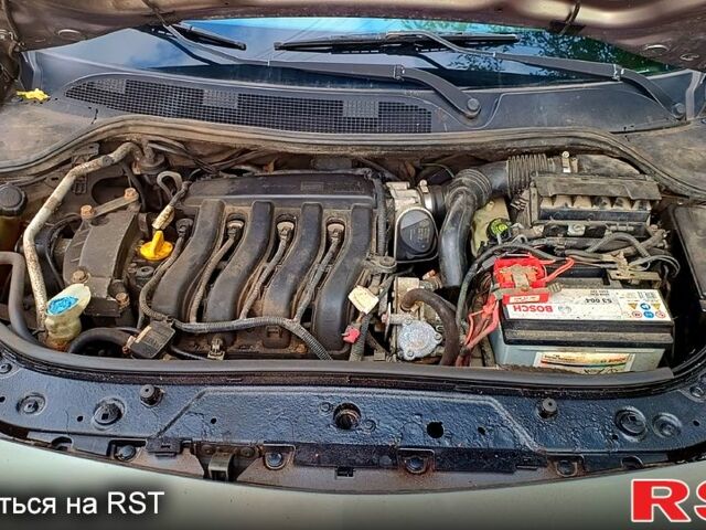Рено Меган, об'ємом двигуна 1.6 л та пробігом 238 тис. км за 4400 $, фото 8 на Automoto.ua