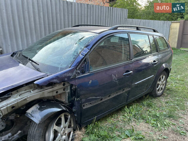 Рено Меган, объемом двигателя 1.6 л и пробегом 180 тыс. км за 1800 $, фото 2 на Automoto.ua