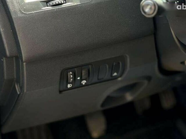 Рено Меган, об'ємом двигуна 1.6 л та пробігом 293 тис. км за 4500 $, фото 11 на Automoto.ua