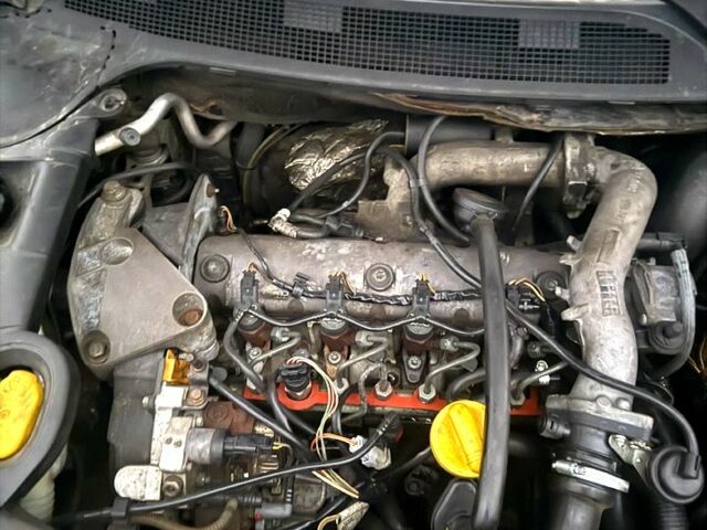 Рено Меган, об'ємом двигуна 1.9 л та пробігом 0 тис. км за 2300 $, фото 7 на Automoto.ua