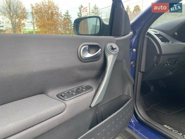 Рено Меган, об'ємом двигуна 1.6 л та пробігом 195 тис. км за 5400 $, фото 57 на Automoto.ua