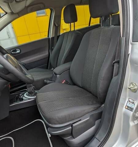 Рено Меган, объемом двигателя 1.6 л и пробегом 214 тыс. км за 4999 $, фото 10 на Automoto.ua