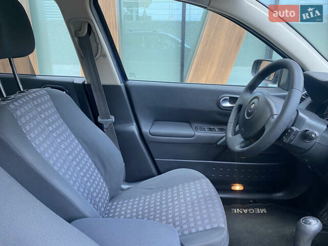 Рено Меган, об'ємом двигуна 1.6 л та пробігом 195 тис. км за 5400 $, фото 48 на Automoto.ua