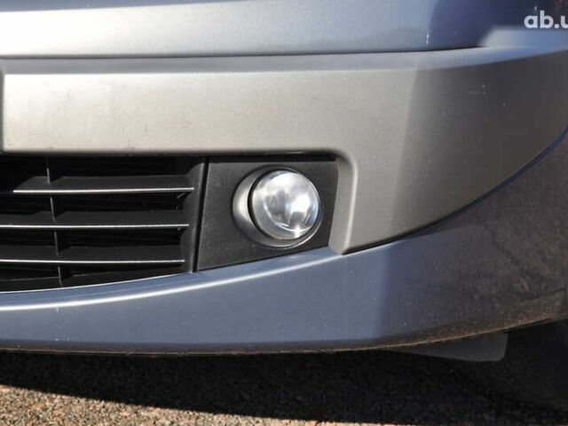 Рено Меган, объемом двигателя 1.6 л и пробегом 185 тыс. км за 6300 $, фото 8 на Automoto.ua