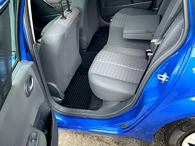 Рено Меган, об'ємом двигуна 1.6 л та пробігом 0 тис. км за 5350 $, фото 9 на Automoto.ua