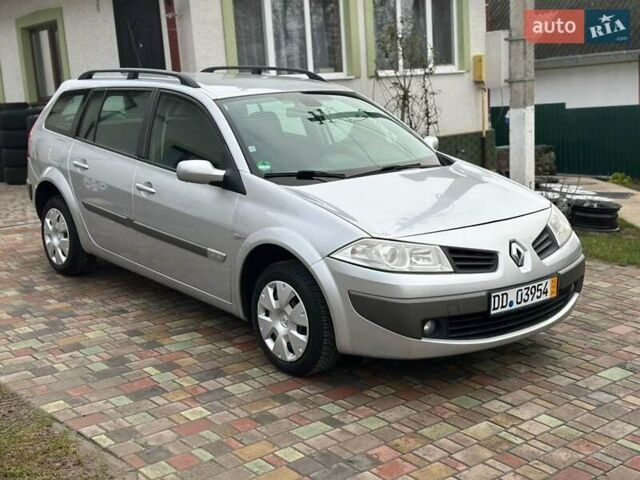 Рено Меган, об'ємом двигуна 1.6 л та пробігом 147 тис. км за 4750 $, фото 4 на Automoto.ua