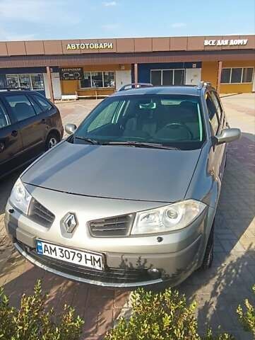 Рено Меган, объемом двигателя 1.6 л и пробегом 197 тыс. км за 5200 $, фото 6 на Automoto.ua