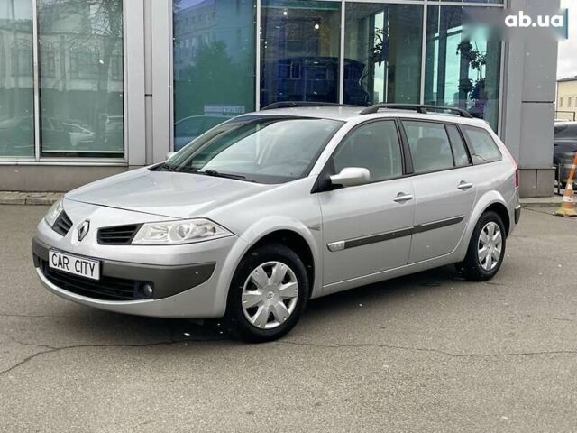 Рено Меган, объемом двигателя 1.6 л и пробегом 245 тыс. км за 5300 $, фото 4 на Automoto.ua