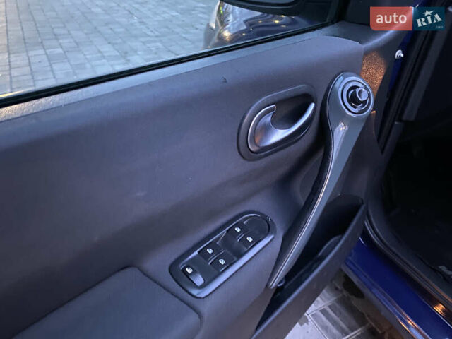 Рено Меган, объемом двигателя 1.6 л и пробегом 195 тыс. км за 5400 $, фото 7 на Automoto.ua