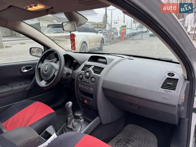Рено Меган, об'ємом двигуна 1.6 л та пробігом 223 тис. км за 4550 $, фото 16 на Automoto.ua