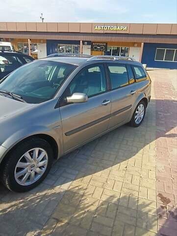 Рено Меган, объемом двигателя 1.6 л и пробегом 197 тыс. км за 5200 $, фото 8 на Automoto.ua