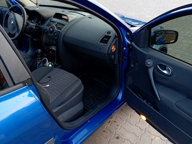 Рено Меган, об'ємом двигуна 1.9 л та пробігом 0 тис. км за 4550 $, фото 5 на Automoto.ua