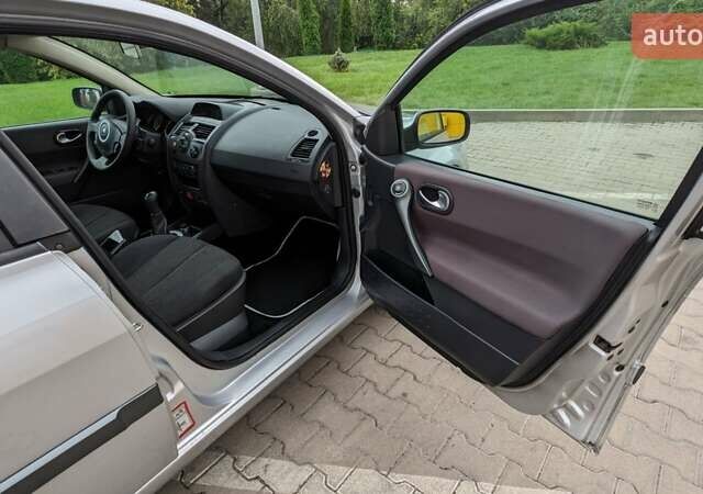 Рено Меган, объемом двигателя 1.6 л и пробегом 214 тыс. км за 4999 $, фото 17 на Automoto.ua