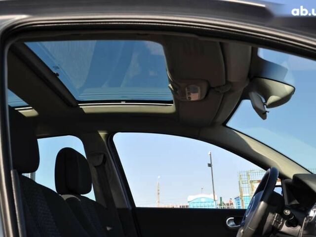 Рено Меган, объемом двигателя 1.6 л и пробегом 185 тыс. км за 6300 $, фото 28 на Automoto.ua