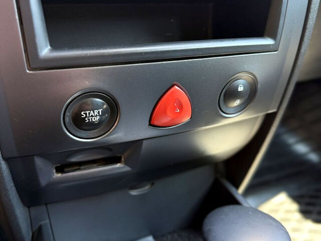 Рено Меган, об'ємом двигуна 1.6 л та пробігом 230 тис. км за 5200 $, фото 7 на Automoto.ua