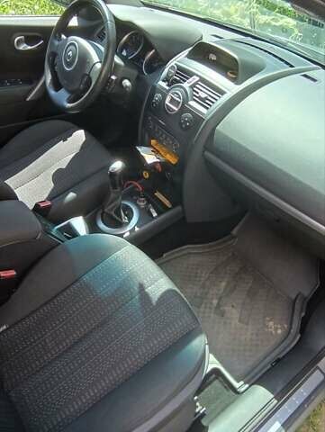 Рено Меган, объемом двигателя 1.6 л и пробегом 197 тыс. км за 5200 $, фото 18 на Automoto.ua