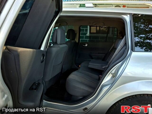 Рено Меган 2006 в Первомайск на Automoto.ua Рено Меган, объемом двигателя 1.6 л и пробегом 225 тыс. км за 4350 $, фото 5 на Automoto.ua